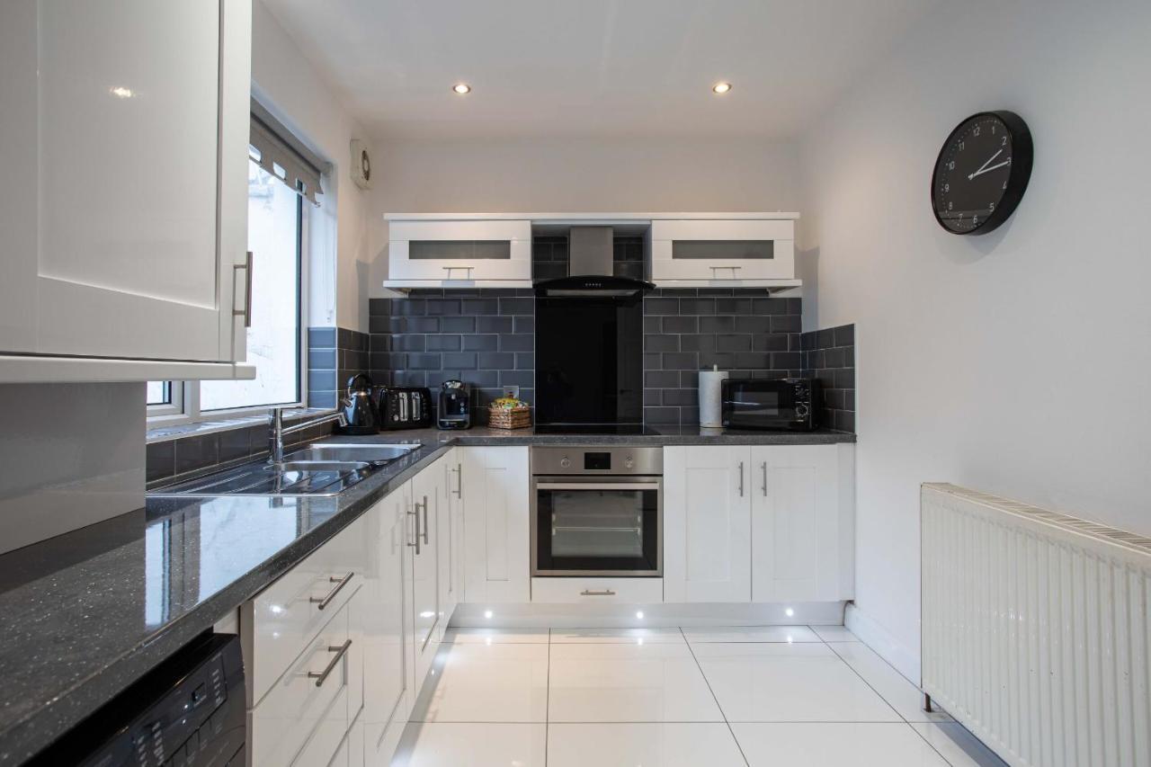בלפסט Refurbished Home, 8 Mins To Cc מראה חיצוני תמונה