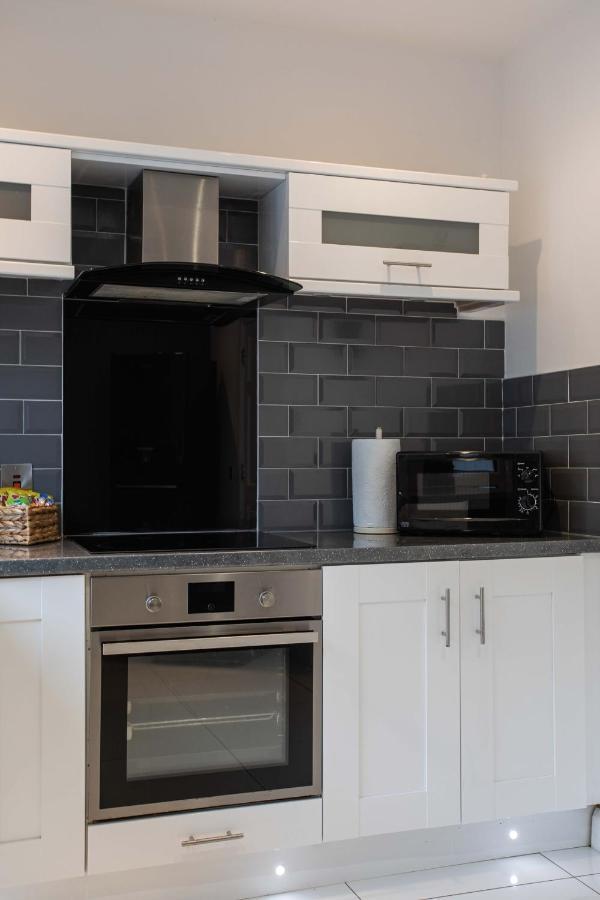 בלפסט Refurbished Home, 8 Mins To Cc מראה חיצוני תמונה